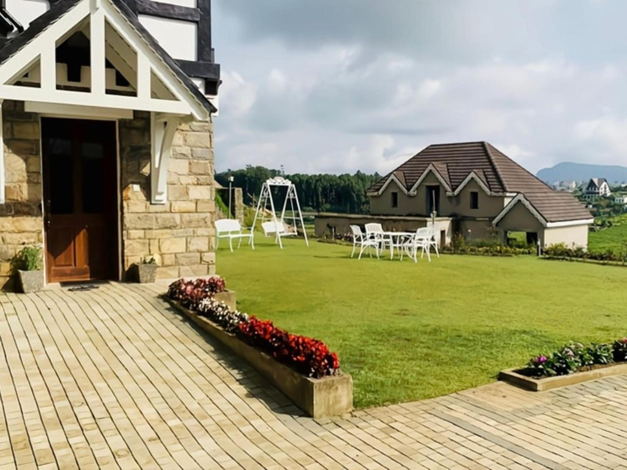 Little England By Joes Hotel Нувара Елия Екстериор снимка